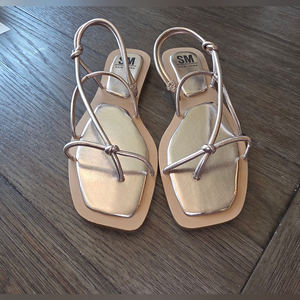 SM New York Molly Metallic Strap Vegan Flat Sandals Size 9 - Picture 2 of 6